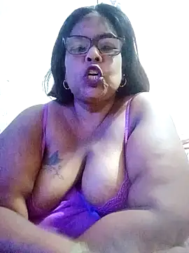 Snapshot of mileesha chatting on January 20, 6:32 pm mileesha online show from January 20, 6:32 pm