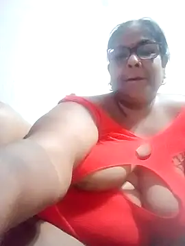 Snapshot of mileesha chatting on January 29, 6:28 pm mileesha online show from January 29, 6:28 pm