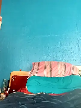 Snapshot of mileesha chatting on February 7, 12:06 pm mileesha online show from February 7, 12:06 pm