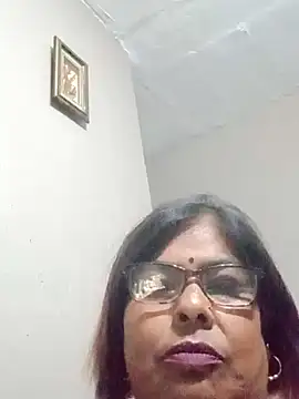 Snapshot of mileesha chatting on October 10, 7:13 pm mileesha online show from October 10, 7:13 pm