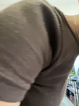 Snapshot of BaddestAss22 chatting on September 20, 10:38 am BaddestAss22 online show from September 20, 10:38 am