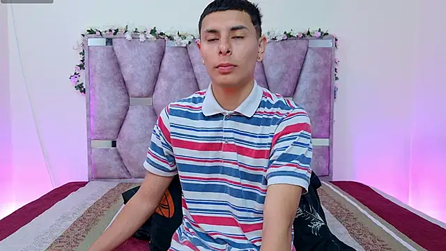 lana and liam  online show from October 14, 10:27 am