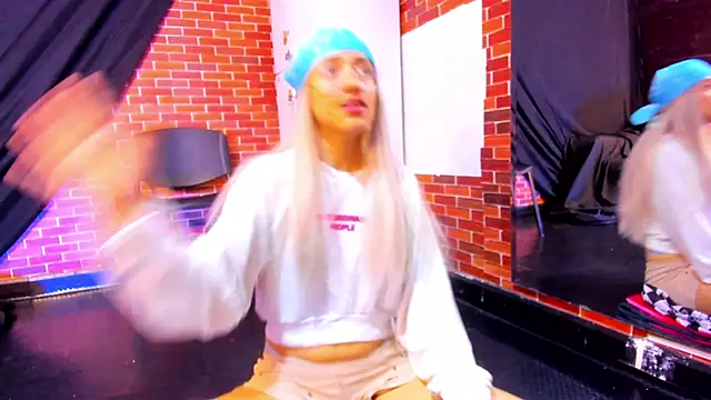 michaelmistress online show from October 3, 12:57 pm