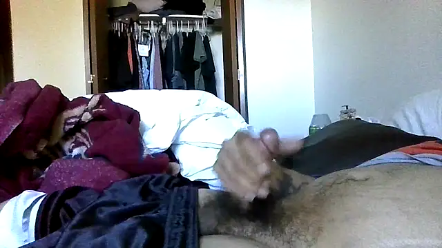 Snapshot of mrjoshy420 chatting on October 7, 2:25 pm mrjoshy420 online show from October 7, 2:25 pm