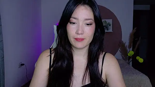 Eliih 01 online show from April 19, 3:28 am