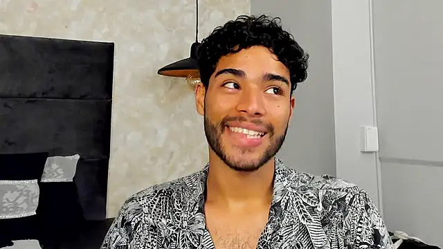 RaphaelDufort online show from October 3, 11:57 pm