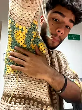 RaphaelDufort online show from November 9, 8:40 pm