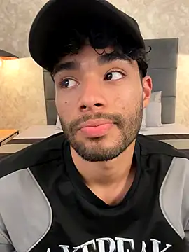 RaphaelDufort online show from November 25, 12:21 am