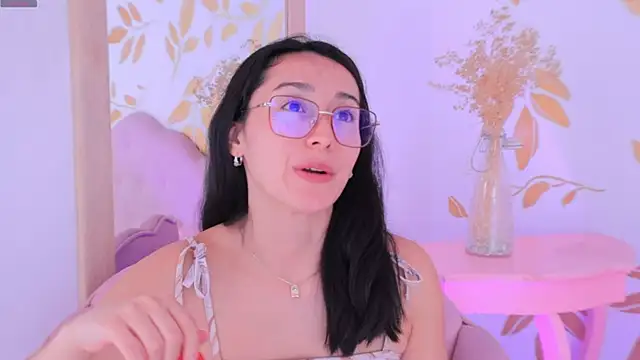 Snapshot of Ginevra_esposito chatting on September 27, 1:27 pm Ginevra esposito online show from September 27, 1:27 pm