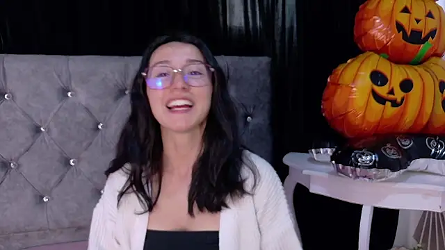 Snapshot of Ginevra_esposito chatting on October 30, 1:01 pm Ginevra esposito online show from October 30, 1:01 pm