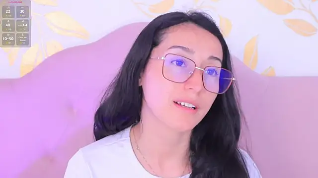 Snapshot of Ginevra_esposito chatting on November 13, 12:48 pm Ginevra esposito online show from November 13, 12:48 pm