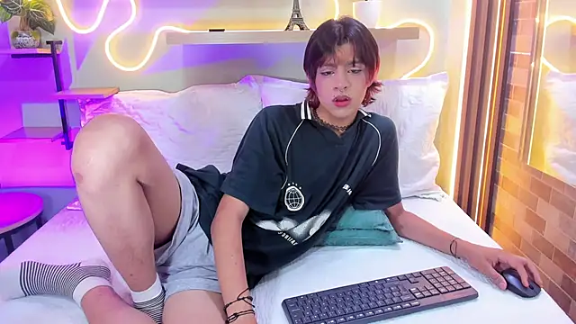 Dan Copers online show from October 17, 2:08 pm