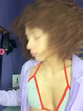 Snapshot of ValentinaStorm1 chatting on November 6, 11:22 am ValentinaStorm1 online show from November 6, 11:22 am