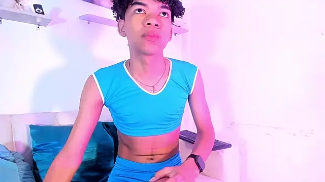 Ivone Rose  online show from December 3, 12:14 pm