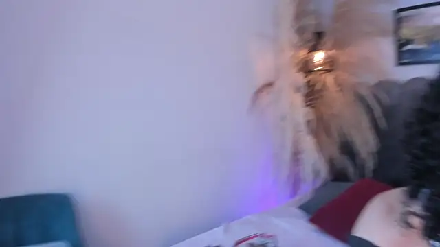 Snapshot of Dark_nina_ chatting on December 1, 3:22 am Dark nina online show from December 1, 3:22 am