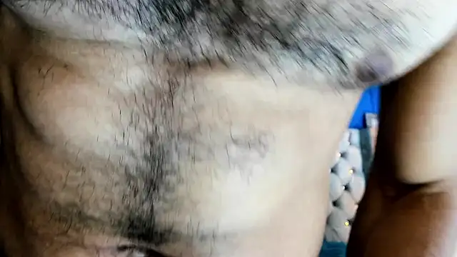 Snapshot of latinhotmuscle chatting on November 11, 6:24 am latinhotmuscle online show from November 11, 6:24 am