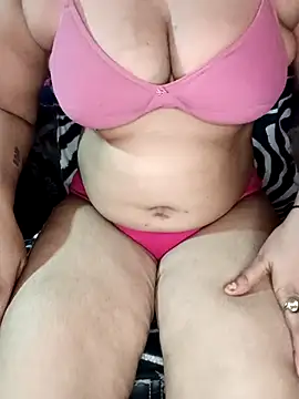 lal pari online show from November 3, 8:26 am