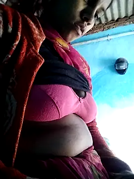 Hot-qwer online show from February 18, 7:15 am