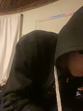 XanderOzzz online show from December 1, 1:21 am