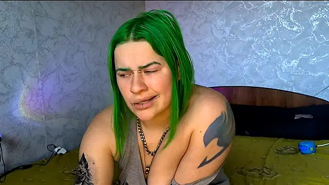 Snapshot of NeonNectar_ chatting on October 13, 12:27 pm NeonNectar online show from October 13, 12:27 pm