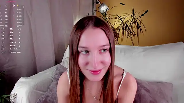 Snapshot of NanaMertins chatting on November 4, 1:05 am NanaMertins online show from November 4, 1:05 am