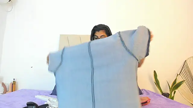  Miaa khalifa  online show from September 12, 11:43 am