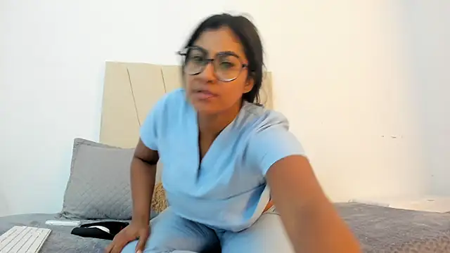  Miaa khalifa  online show from November 4, 12:37 pm