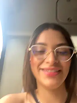 Snapshot of Hannacooper3 chatting on November 18, 6:56 pm Hannacooper3 online show from November 18, 6:56 pm