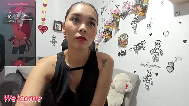 Snapshot of anastasia_tuya chatting on October 26, 11:16 am anastasia tuya online show from October 26, 11:16 am