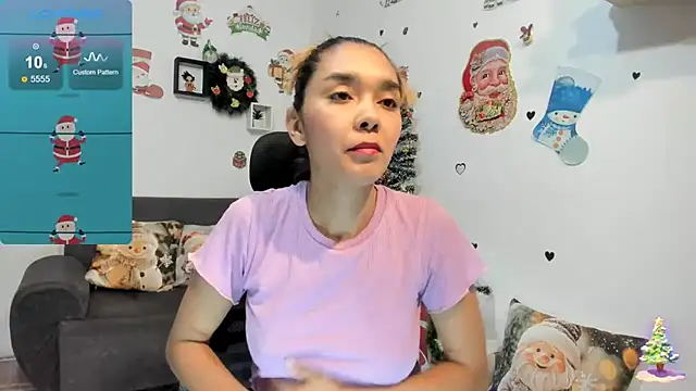 Snapshot of anastasia_tuya chatting on November 27, 4:31 pm anastasia tuya online show from November 27, 4:31 pm