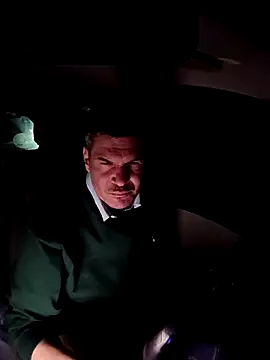 Snapshot of twitshe chatting on November 22, 9:14 pm twitshe online show from November 22, 9:14 pm