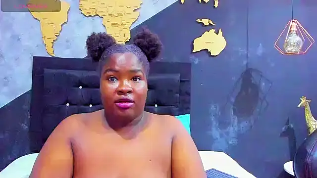 Snapshot of Maiam__Rossi chatting on October 11, 12:58 pm Maiam Rossi online show from October 11, 12:58 pm