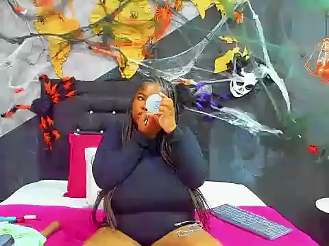 Snapshot of Maiam__Rossi chatting on November 5, 12:38 pm Maiam Rossi online show from November 5, 12:38 pm