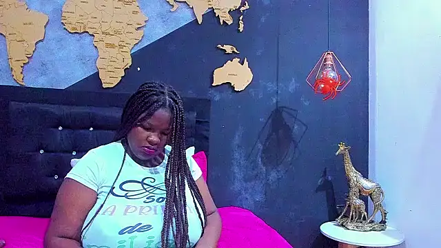 Snapshot of Maiam__Rossi chatting on November 22, 11:53 am Maiam Rossi online show from November 22, 11:53 am