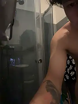 col0mbianit0 11 online show from January 17, 4:00 pm