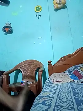 jenyfer709 online show from April 13, 10:37 pm