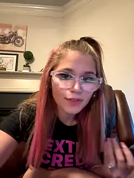 Snapshot of Riley_ray69 chatting on September 14, 12:54 am Riley ray69 online show from September 14, 12:54 am