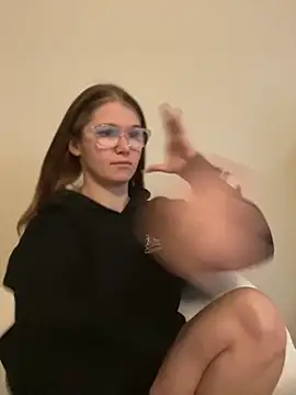 Snapshot of Riley_ray69 chatting on October 20, 2:28 pm Riley ray69 online show from October 20, 2:28 pm