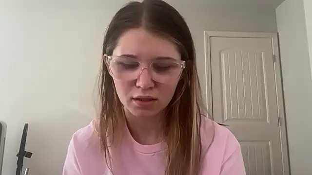 Snapshot of Riley_ray69 chatting on December 16, 3:50 pm Riley ray69 online show from December 16, 3:50 pm