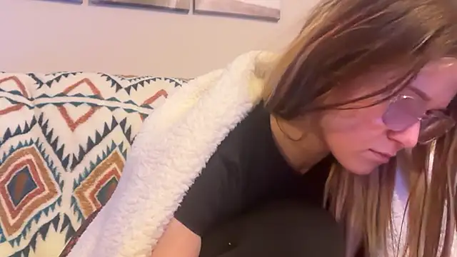 Snapshot of Riley_ray69 chatting on December 22, 1:13 am Riley ray69 online show from December 22, 1:13 am