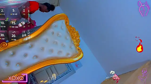 Snapshot of EbonyWildYou chatting on October 6, 1:19 pm EbonyWildYou online show from October 6, 1:19 pm