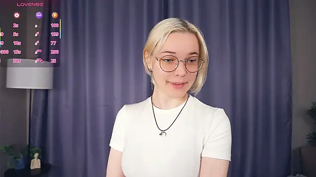 EdaKirkIin online show from December 4, 5:39 am