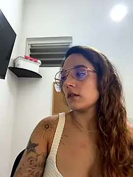 Snapshot of Sophia_House_ chatting on October 21, 9:37 pm Sophia House online show from October 21, 9:37 pm