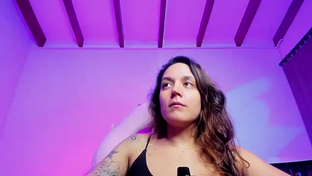 Snapshot of Sophia_House_ chatting on November 17, 11:10 pm Sophia House online show from November 17, 11:10 pm