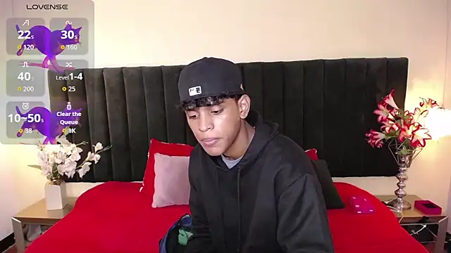 jhos padill online show from October 14, 1:23 pm