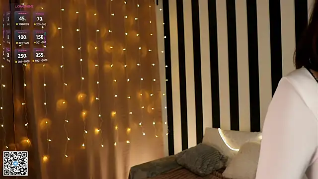 LorinaMaffitt online show from November 20, 6:07 pm