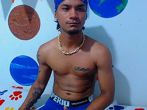 davidcutterr online show from October 2, 7:26 am