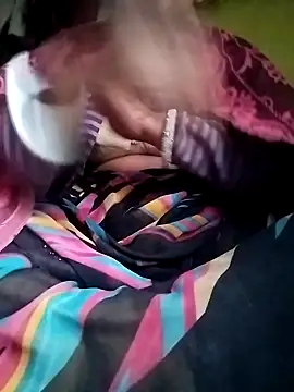 Snapshot of Gopika_Dudi chatting on December 2, 1:33 am Gopika Dudi online show from December 2, 1:33 am