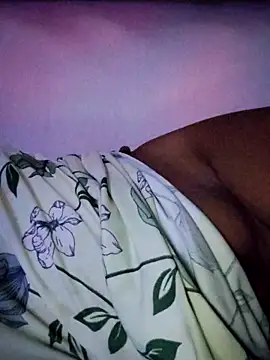 Snapshot of sweet_jasmin1 chatting on September 23, 7:39 pm sweet jasmin1 online show from September 23, 7:39 pm