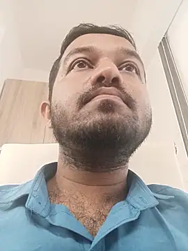 Snapshot of VJ17 chatting on September 26, 5:11 am VJ17 online show from September 26, 5:11 am